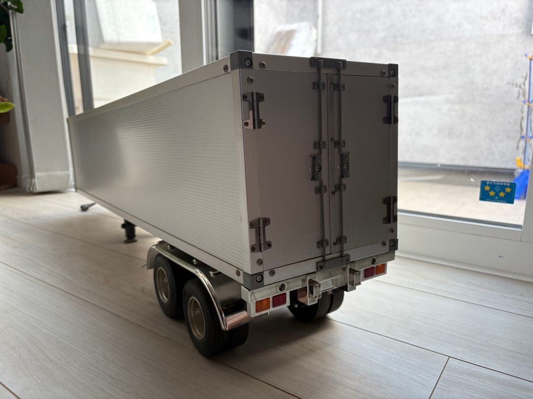 タミヤ 1/14RC パネルバン セミトレーラー現状渡し タミヤ 1/14RC トレーラートラック用 パネルバン セミトレーラー