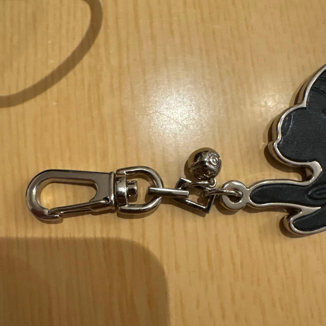 ポケモンセンター 本革キーホルダー ブラッキー - メルカリ