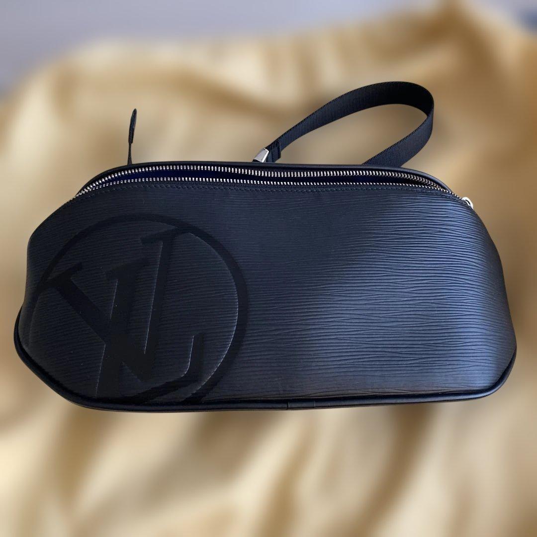 Louis Vuitton ルイビトン エピバムバッグボディバッグ未使用に近い