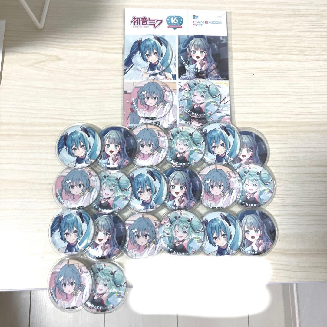 初音ミク メモリアル 缶バッジ 6セット(24個) まとめ売り - メルカリ
