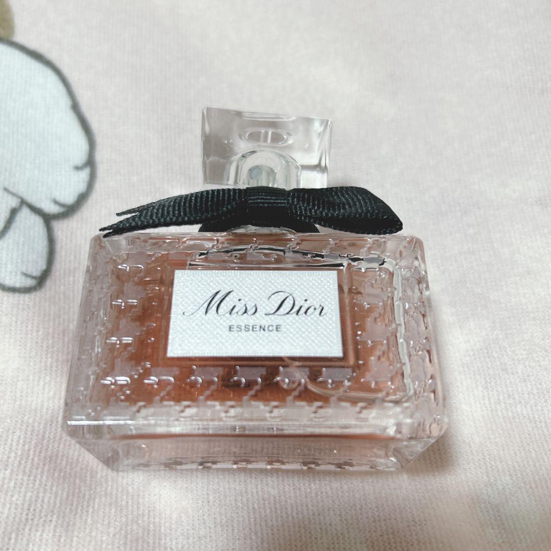 dior エッセンス（パルファン） 35ml