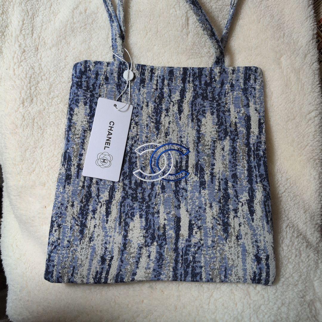 し*ん様 シャネルVIPギフトキャンパストートバッグ　ノベルティ CHANELノベルティ キャンバス トートバッグ ブラック - メルカリ