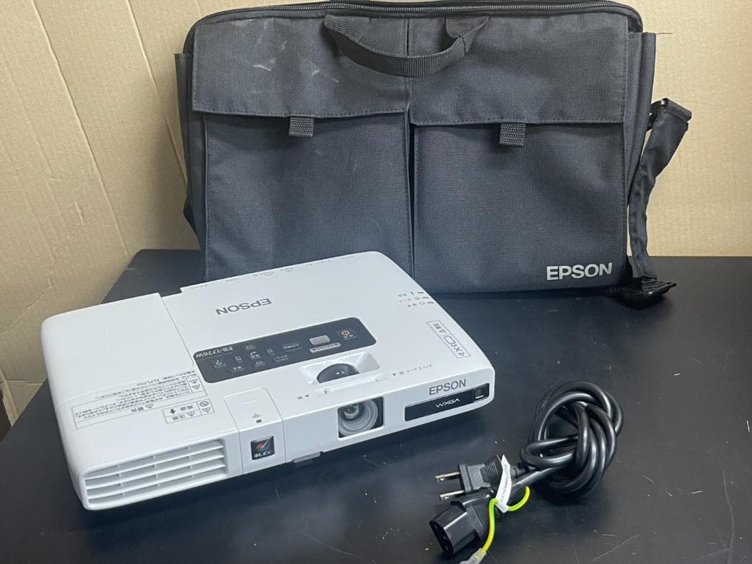 EPSON EB-1776W プロジェクター 264時間