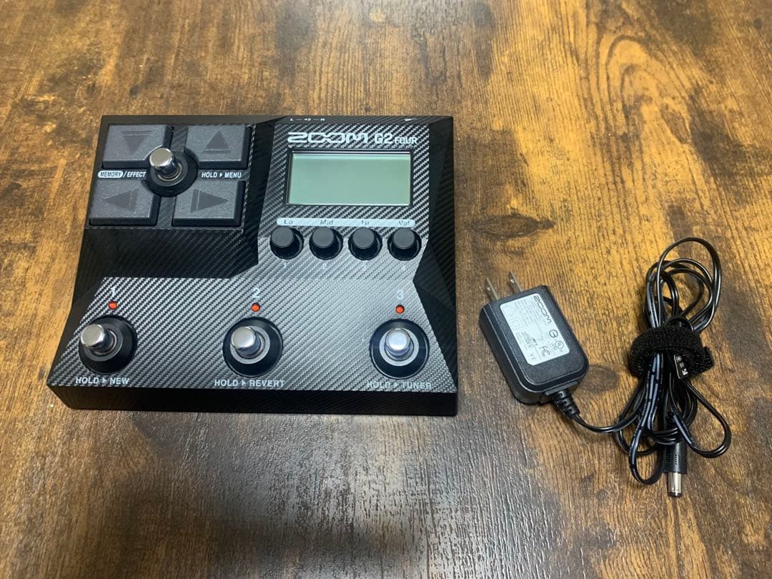 Zoom G2four アダプターAD-16付属