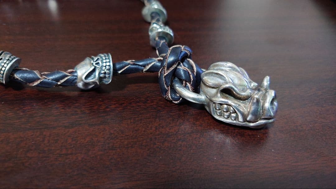 スターリンギア レザーネックレス 初期 スカル　ホグスタートップ