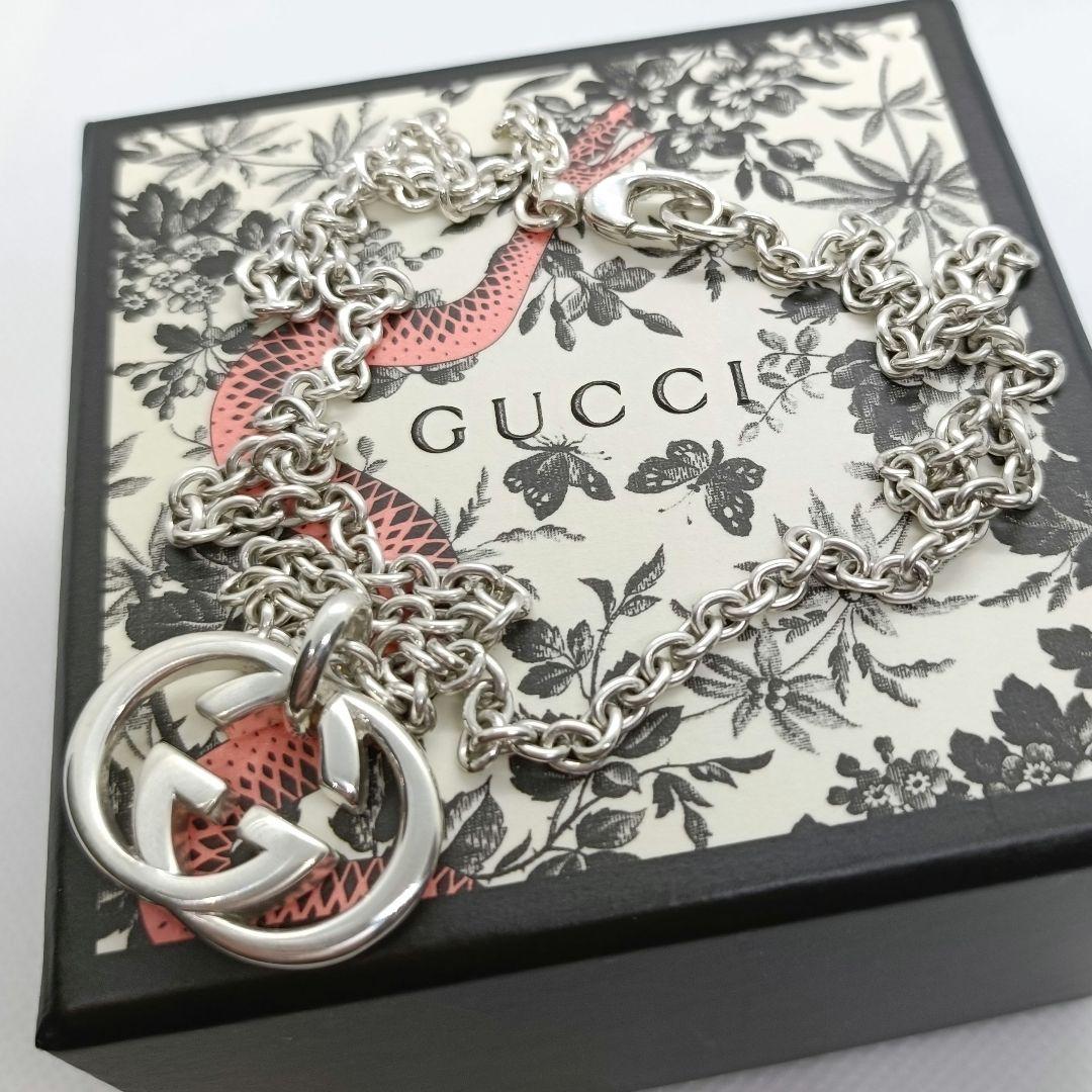 こうちゃん様　美品✨️保存箱袋付き　GUCCI ロゴ チャーム ネックレス 92