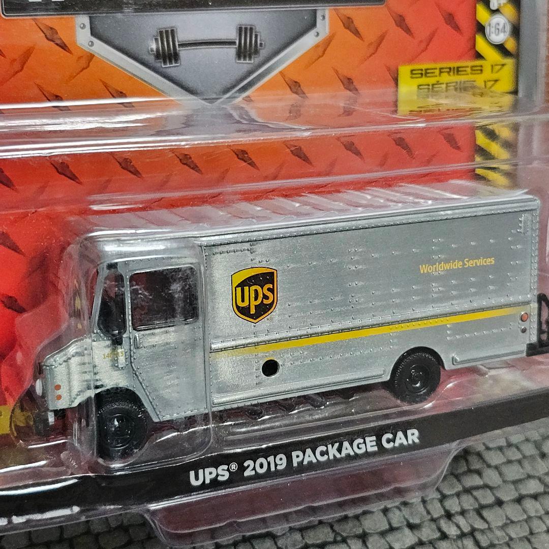 レア！チェイス！グリーンライト　UPS　2019　パッケージカー　1/64　新品 Amazon | 1/64 green light グリーンライト ミニカー トラック UPS