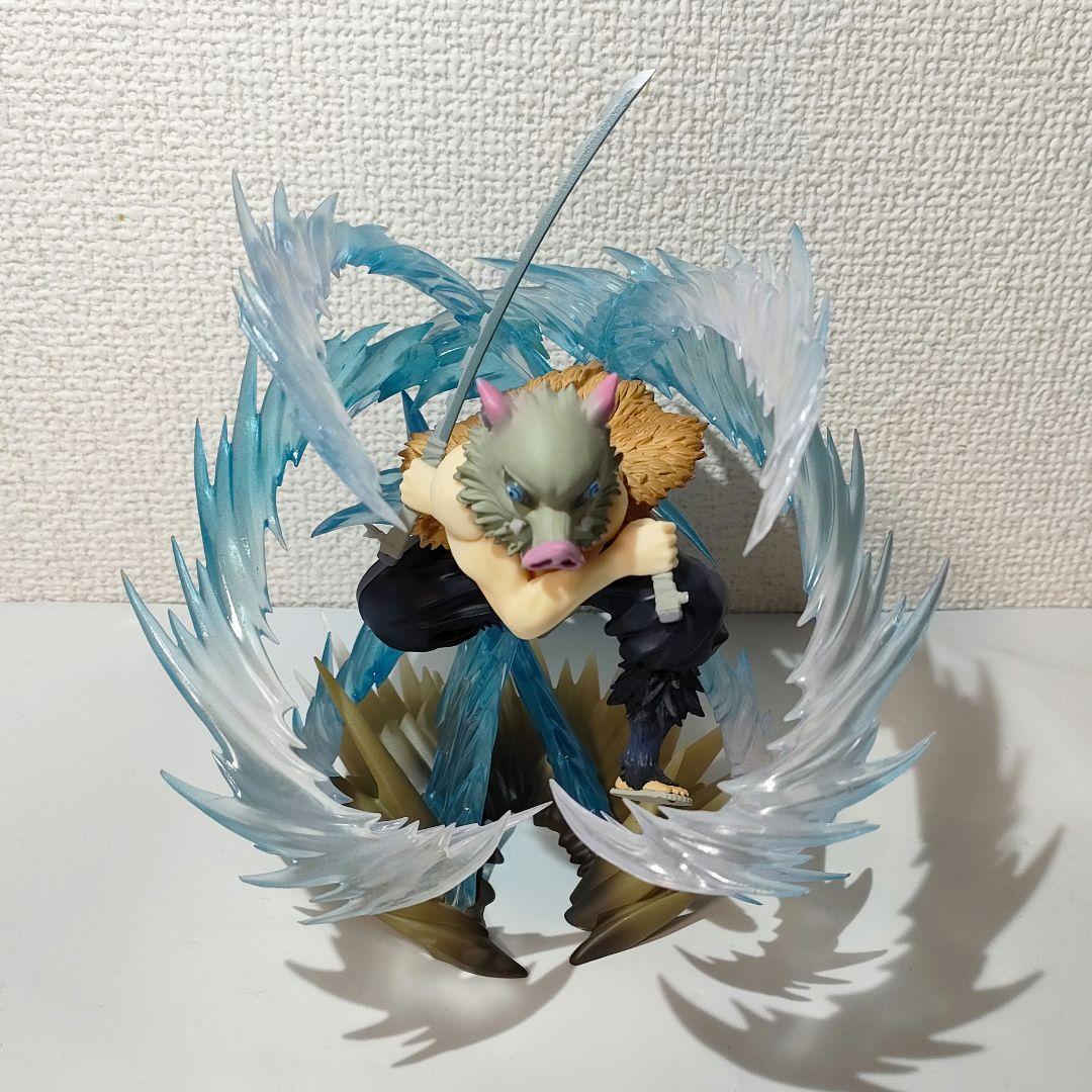 ☆　フィギュアーツzero　鬼滅の刃フィギュア　伊之助　剣破損有り　☆