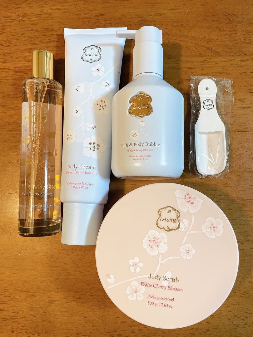 rn✧︎*。 　Laline ラリン　ホワイトチェリーブロッサム