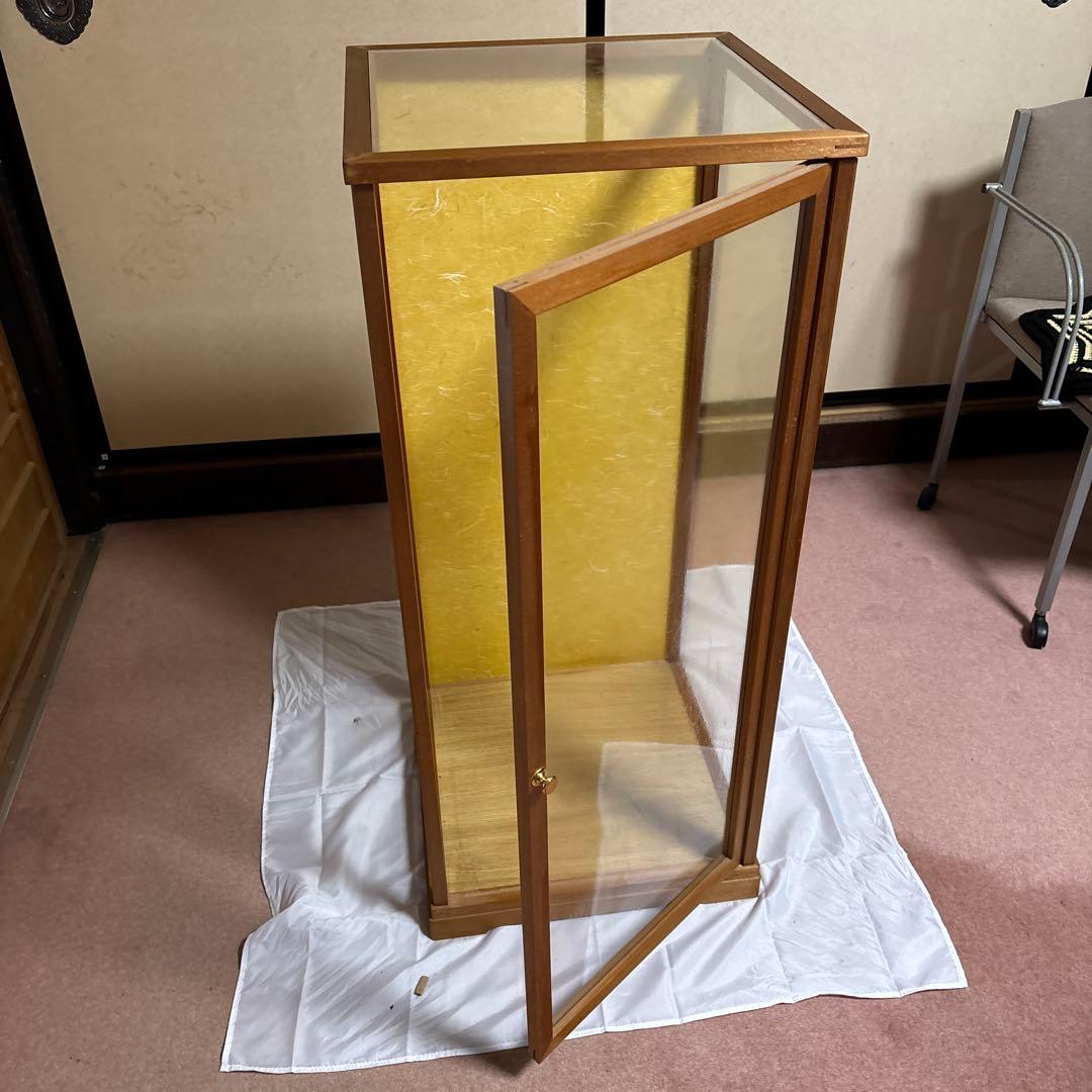 木製 鳥の彫刻 茶色と金色の羽根 雉 剥製 掘り出しもの - メルカリ