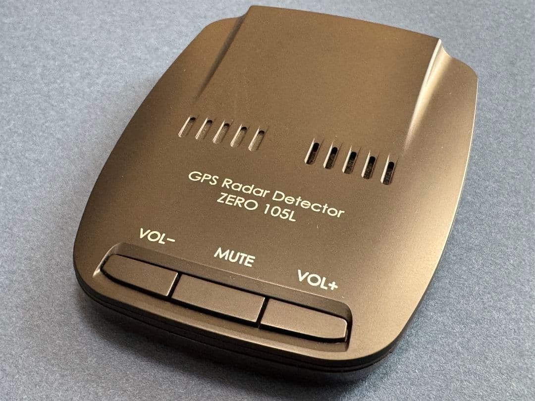 【本体のみ】COMTEC GPSレーダー探知機 ZERO 105L