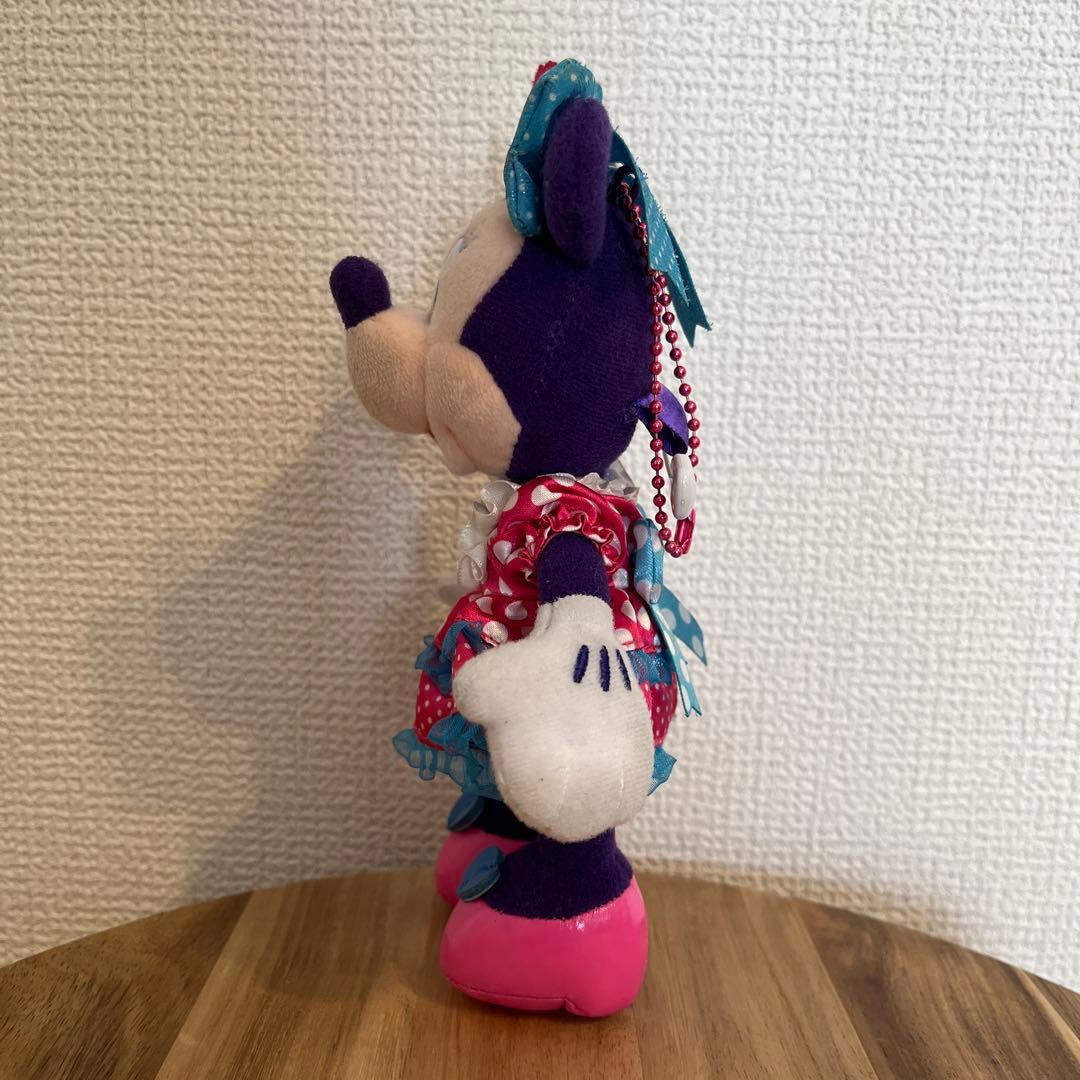 初期 2024 ミニーのファンダーランド パルパルーザ ぬいぐるみバッジ