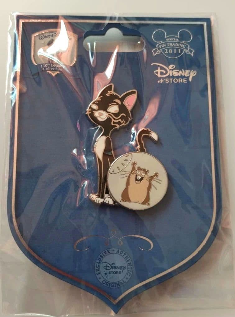 m*e様 ディズニーストア／レガシー ピンバッジ／ボルト m*e様 ディズニーストア／レガシー ピンバッジ／ボルト 公式