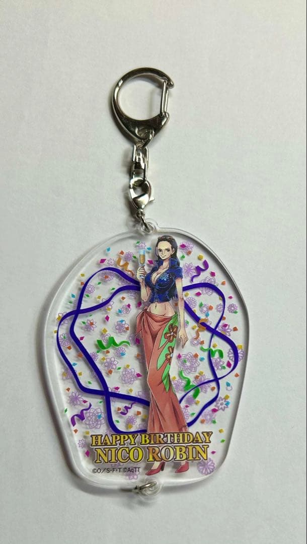 ワンピース ニコ・ロビン バースデー アクリルキーホルダー - メルカリ