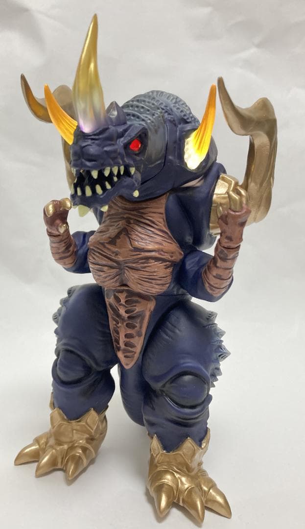 輸送箱付】アルティメットルミナス ウルトラマン ゼアス ベンゼン 星人