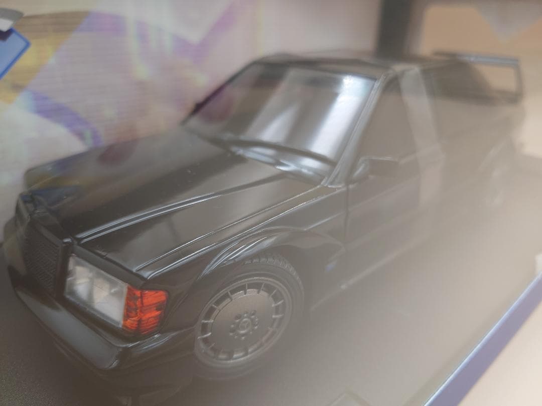 1/18 メルセデスベンツ 190 W201 Evo2 ソリドワークス 1990 Amazon | solido 1/18 Mercedes Benz 190E EVO 2 1990 ブラック