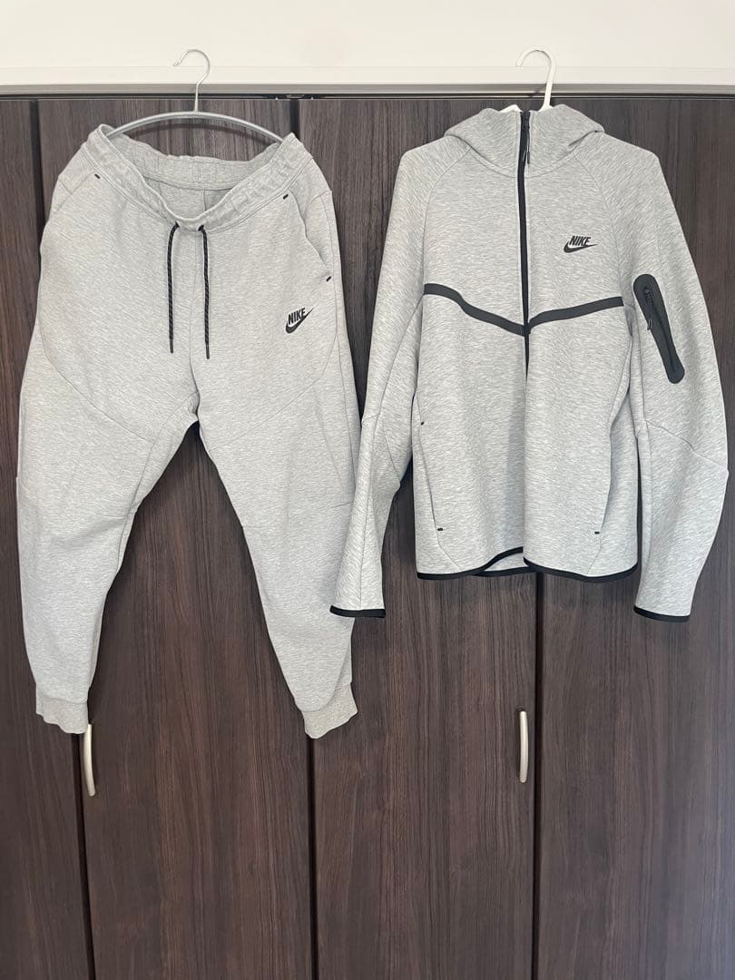 Nike テックフリース　セットアップ 国内配送【 NIKE 】テックフリース フード＆パンツ 上下セット (Nike