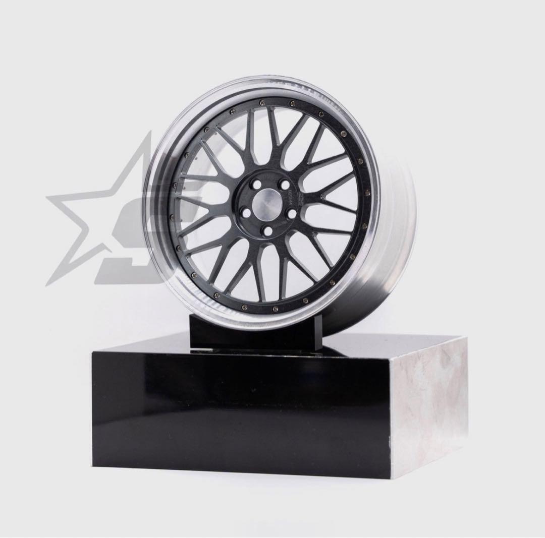 ムー様専用 BBS LM 黒 ミニチュアオブジェ ホイールフィギュア - メルカリ