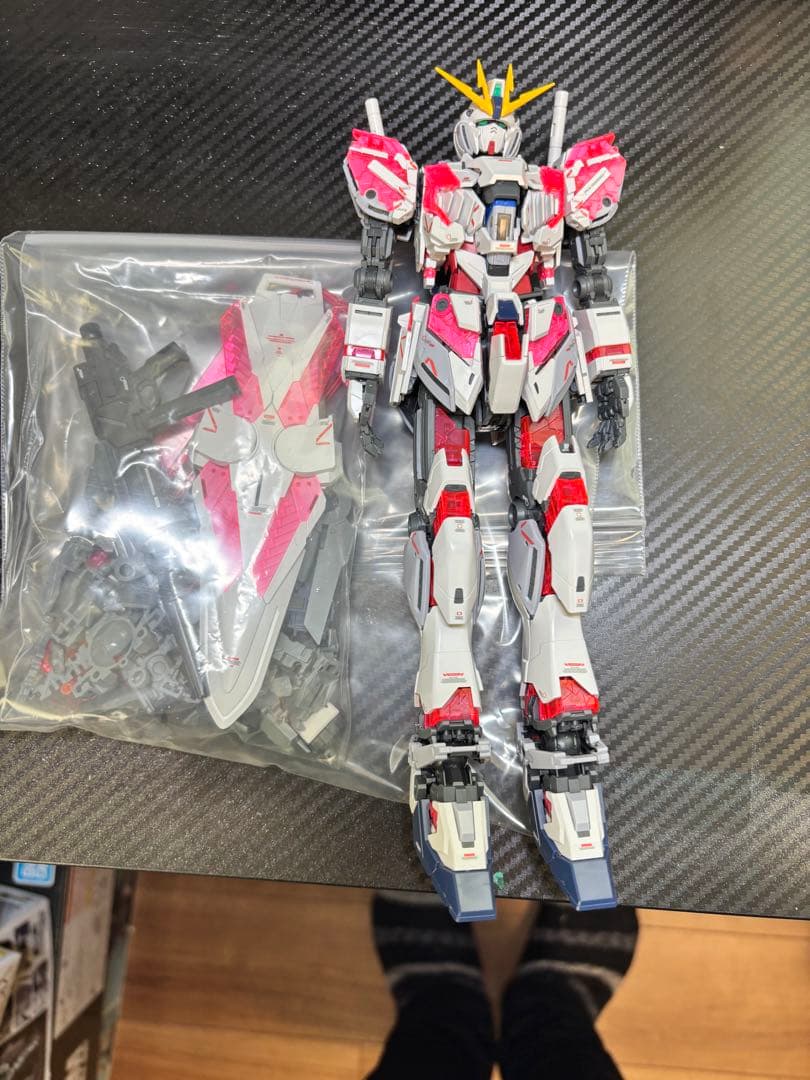 組み立て済みガンプラまとめ売り - メルカリ