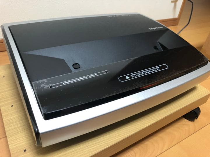 EDGENITY / Edge Vision 超短焦点4Kプロジェクター