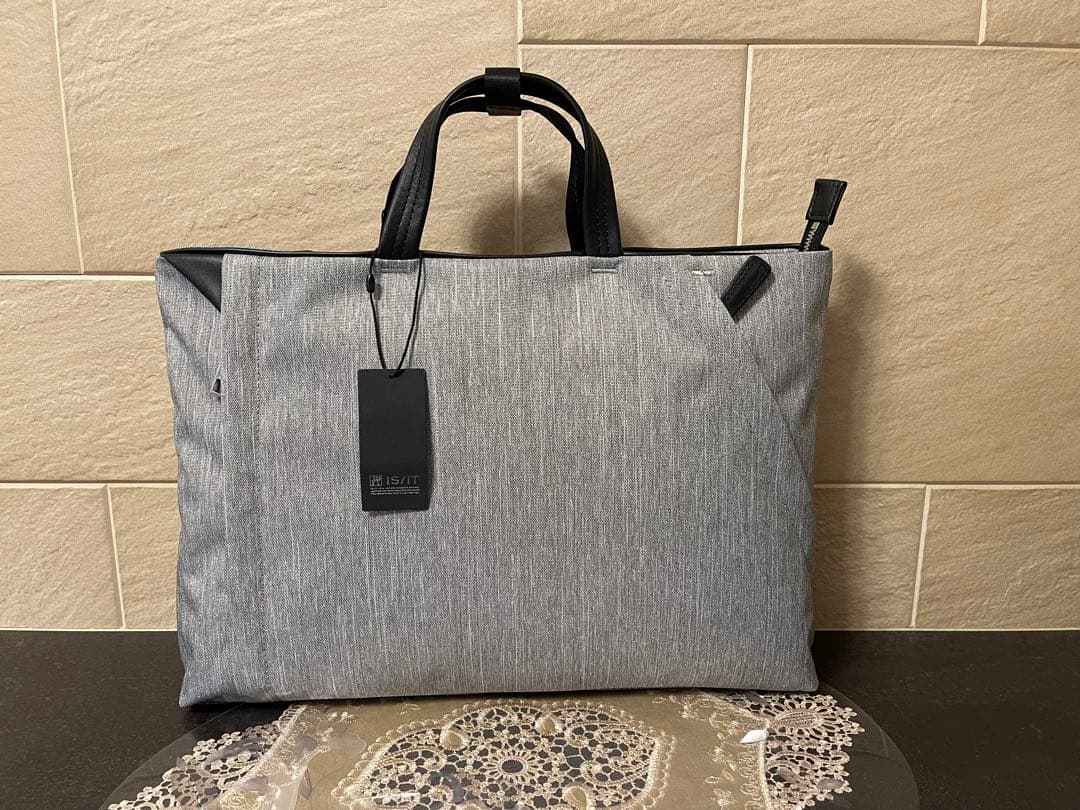 【新品】ISIT ビジネスバッグ/リュック　グレー　22,000円　3Way