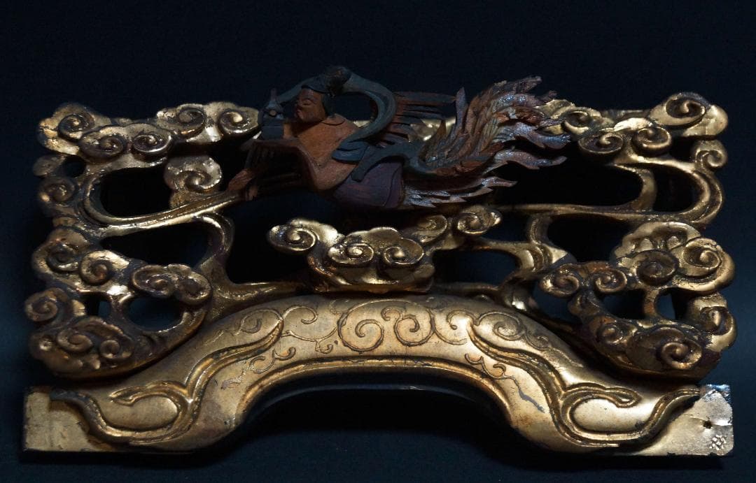 江戸末期一刀彫り高浮彫『天女飛天図』 木造彩漆金箔 木彫欄間飾り置物 オブジェ