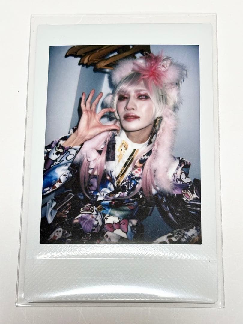 0.1gの誤算 水田魔梨さん&緑川裕宇さんチェキ 2025/12/21 - メルカリ