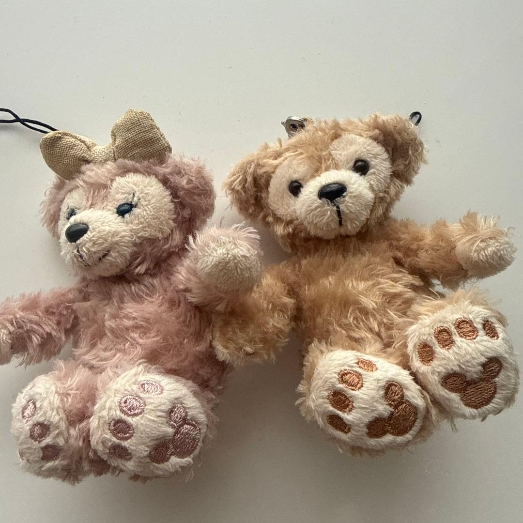 ダッフィー & シェリーメイ ぬいぐるみ ストラップ付き - メルカリ