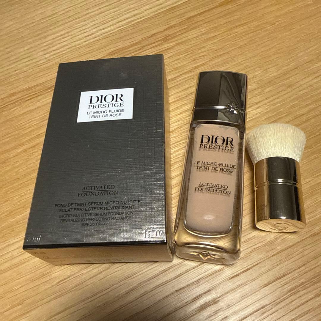 ディオールプレステージルマイクロフルイドタン　1Nニュートラル30ml