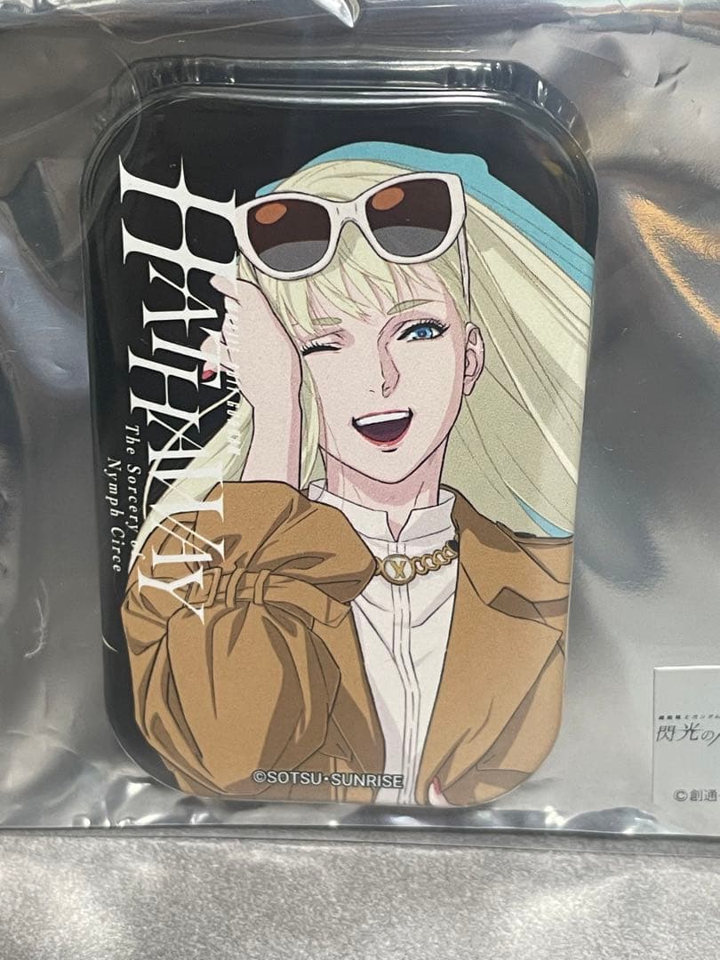 閃光のハサウェイ 公式ショップ スクエア缶バッジ ギギ - メルカリ