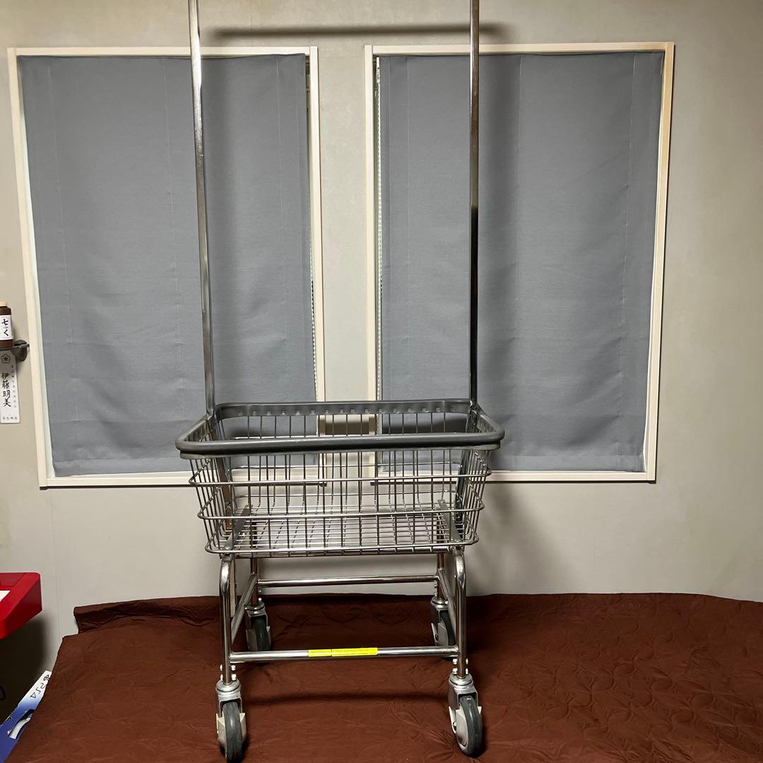 R&B Wire Products　ランドリーカート　アメリカ製