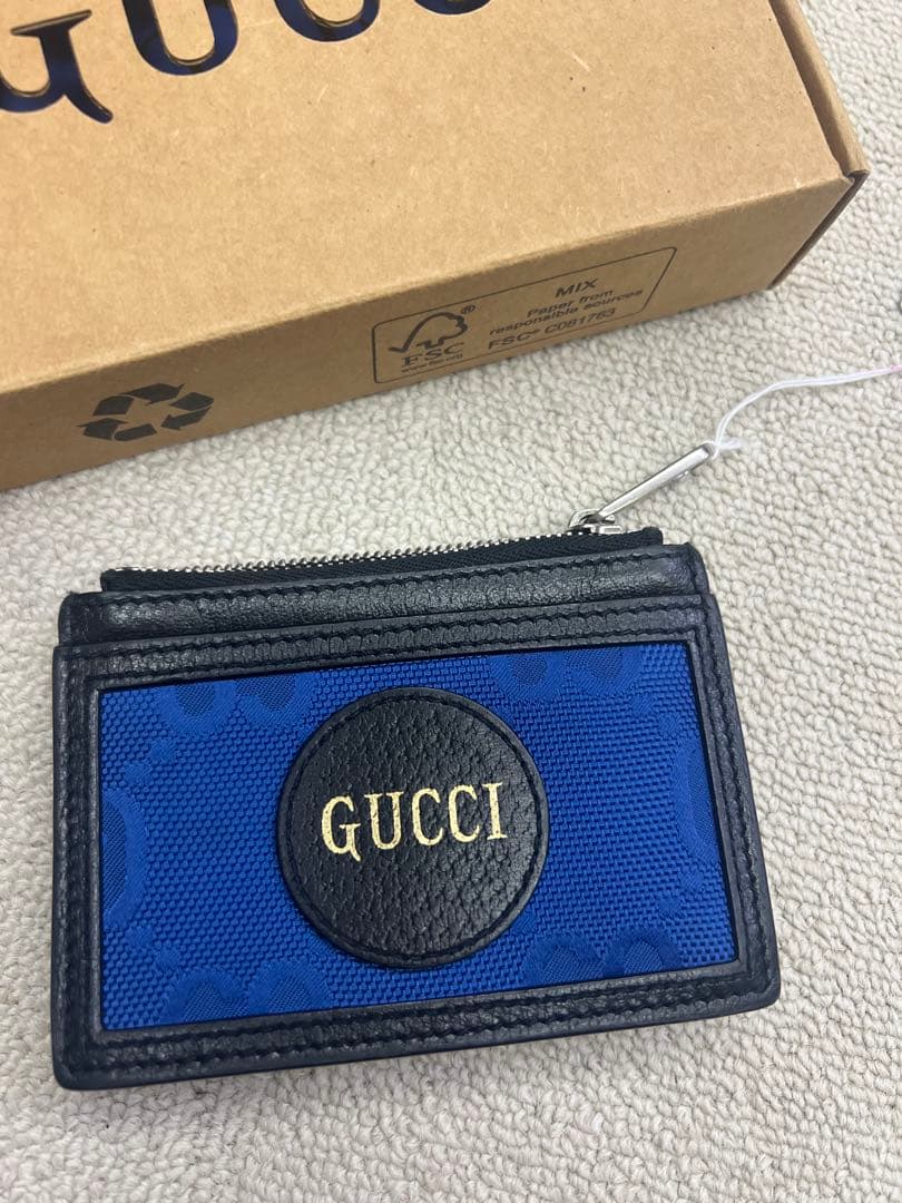 GUCCI ケース 青