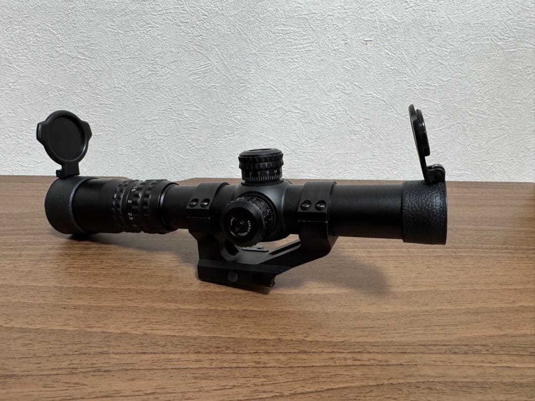NOVEL ARMS ライフルスコープ TACONE 1.2-4x24 10000359_s1a.jpg