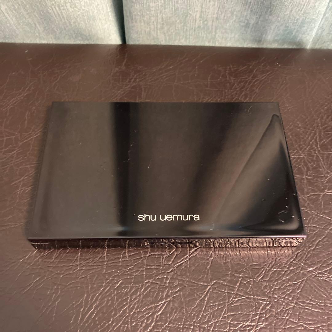 shu uemura シュウウエムラ　8色　カスタムアイシャドウパレット
