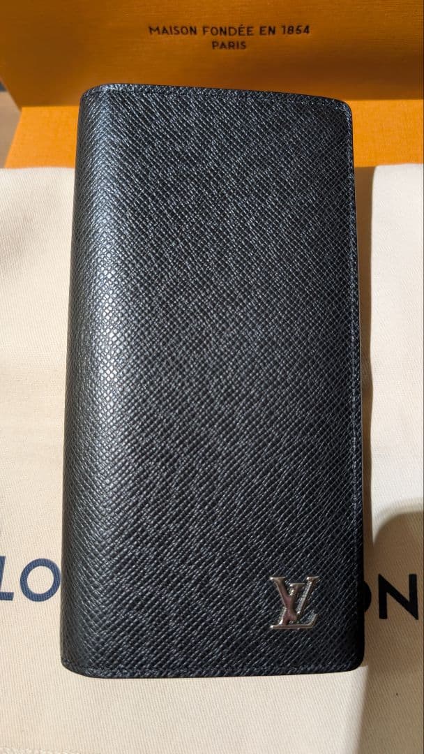 ルイヴィトン ポルトフォイユ ブラザ M30285 ブラック タイガ