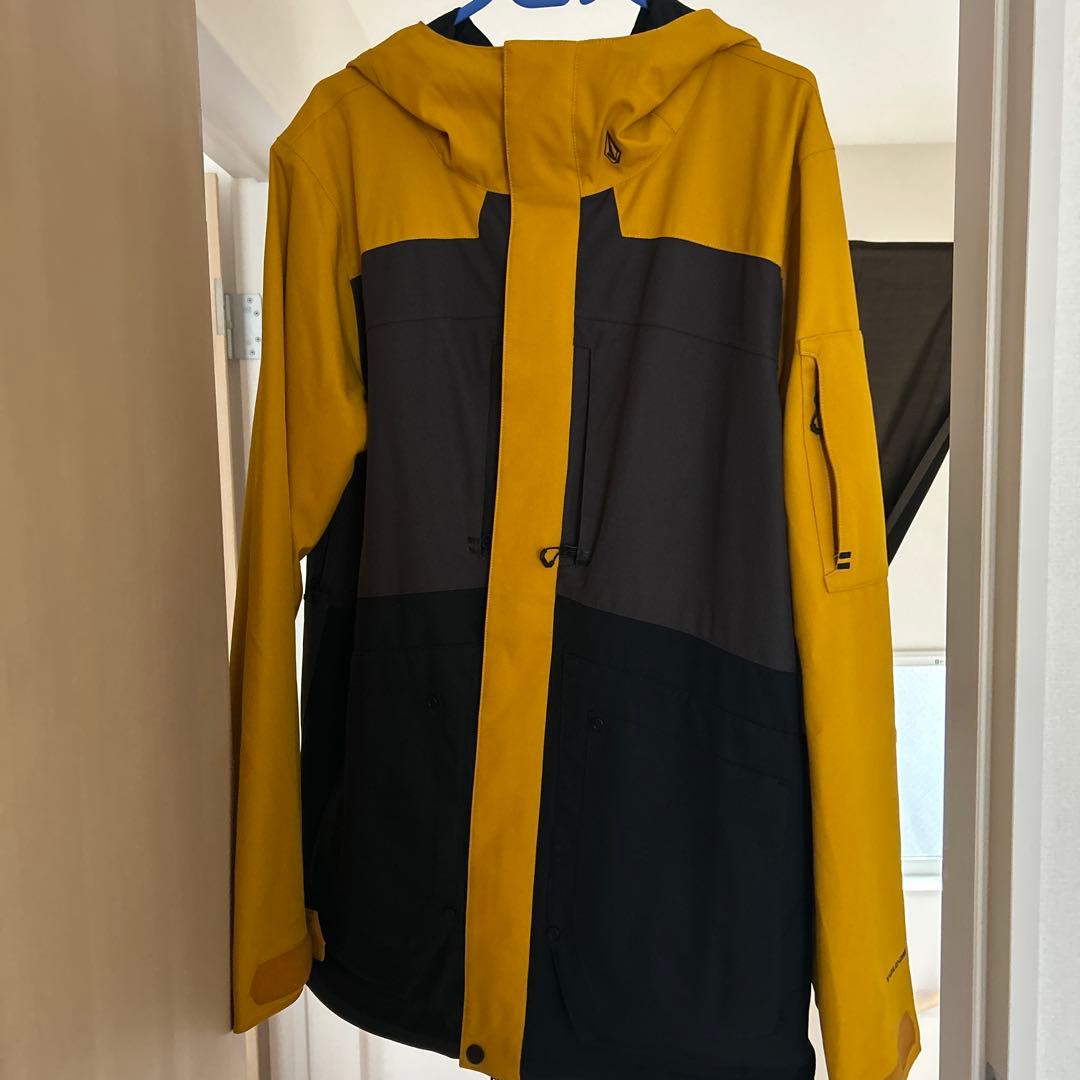 Volcom フード付きスノーボードジャケット 0時まで1500円off