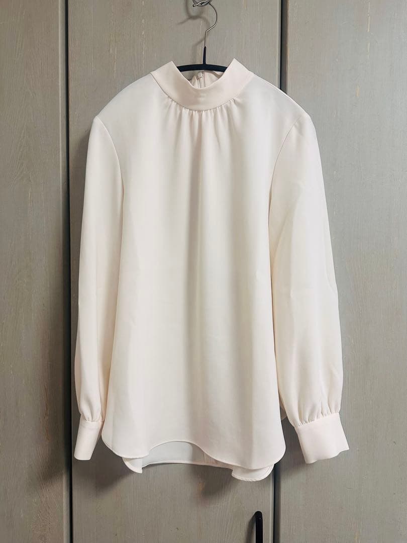 【美品】Theory セオリー 長袖　ブラウス アイボリー S 日本製