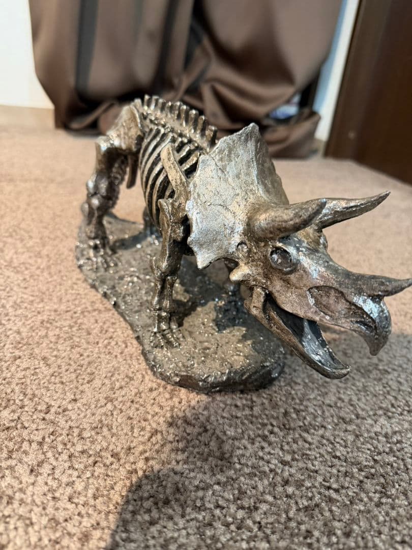 トリケラトプス 骨格模型 シルバー
