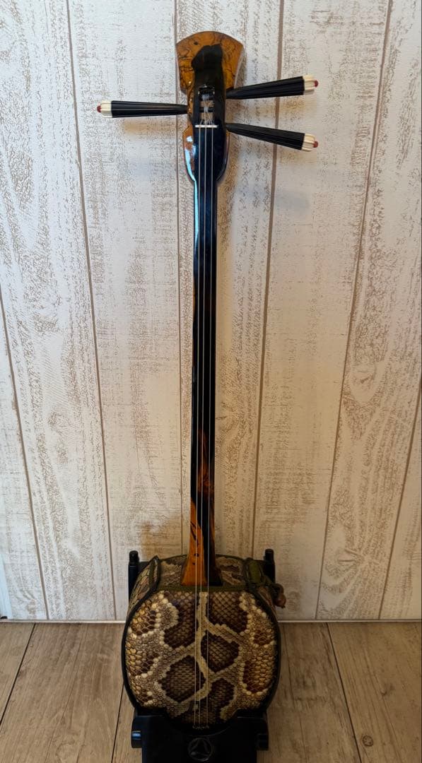 八重山黒木　漆塗り　三線 八重山黒木 南風原型三線 - 八重山三線工房