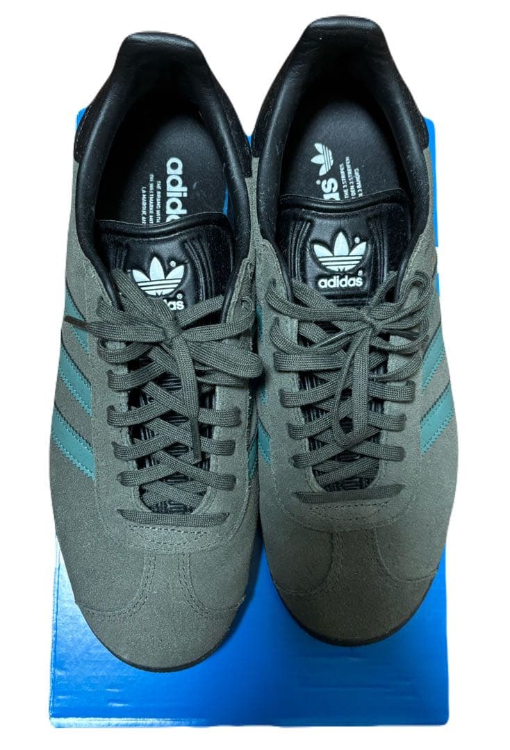 adidas グレー スニーカー　ガゼル