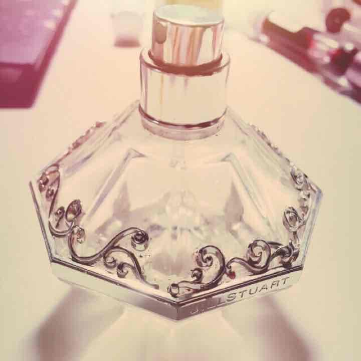 JILLSTUART 香水