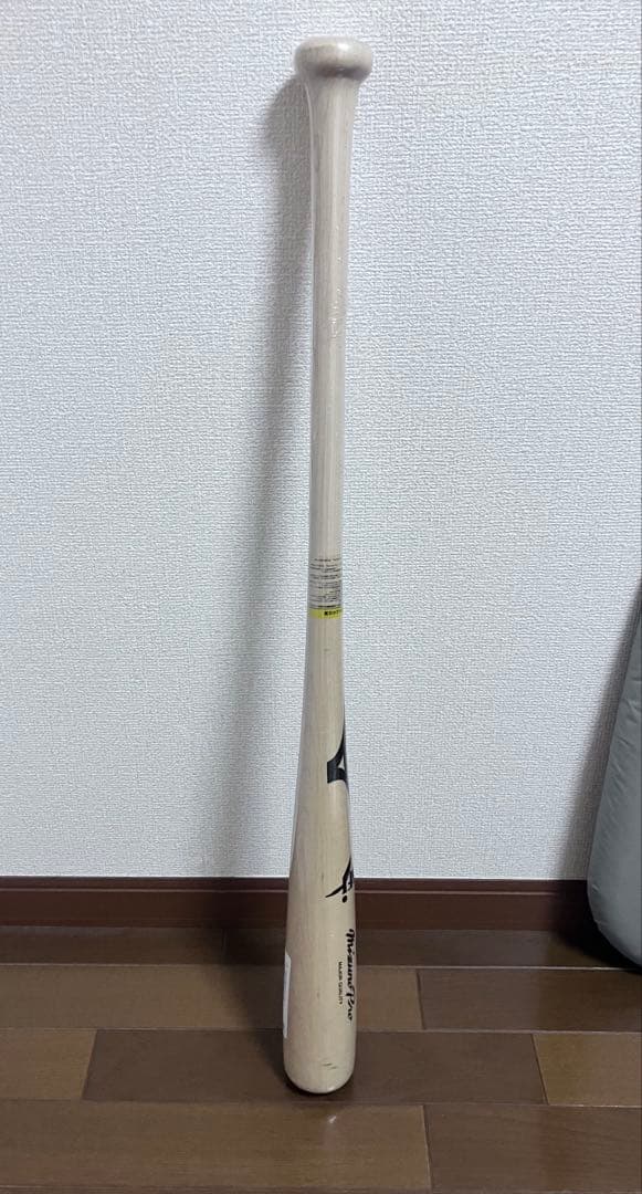 木製 硬式バット ミズノ　近藤モデル