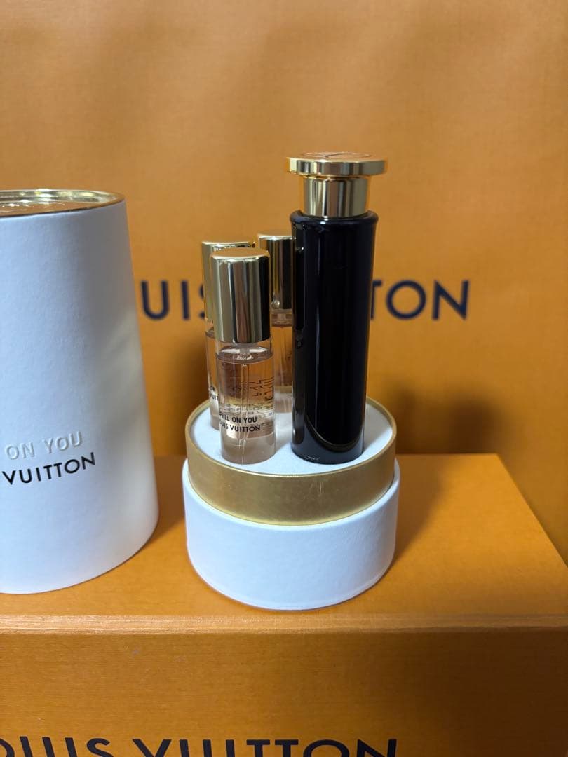 ルイヴィトンオードゥパルファントラベルスプレー4✖️7.5ml