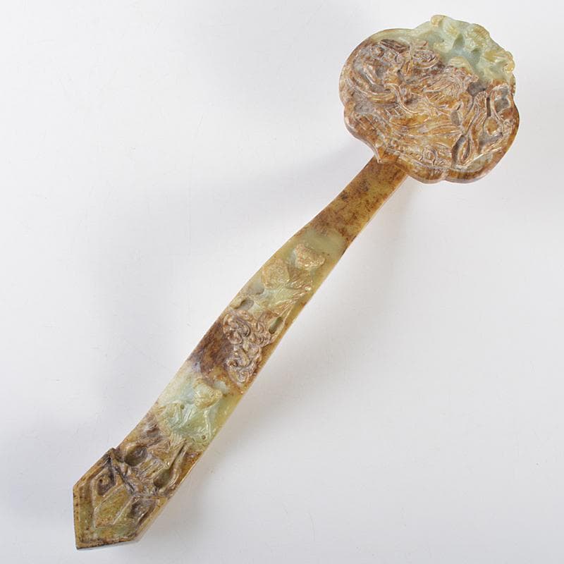 中国 玉石彫刻 人物刻 如意 D R7205 - メルカリ