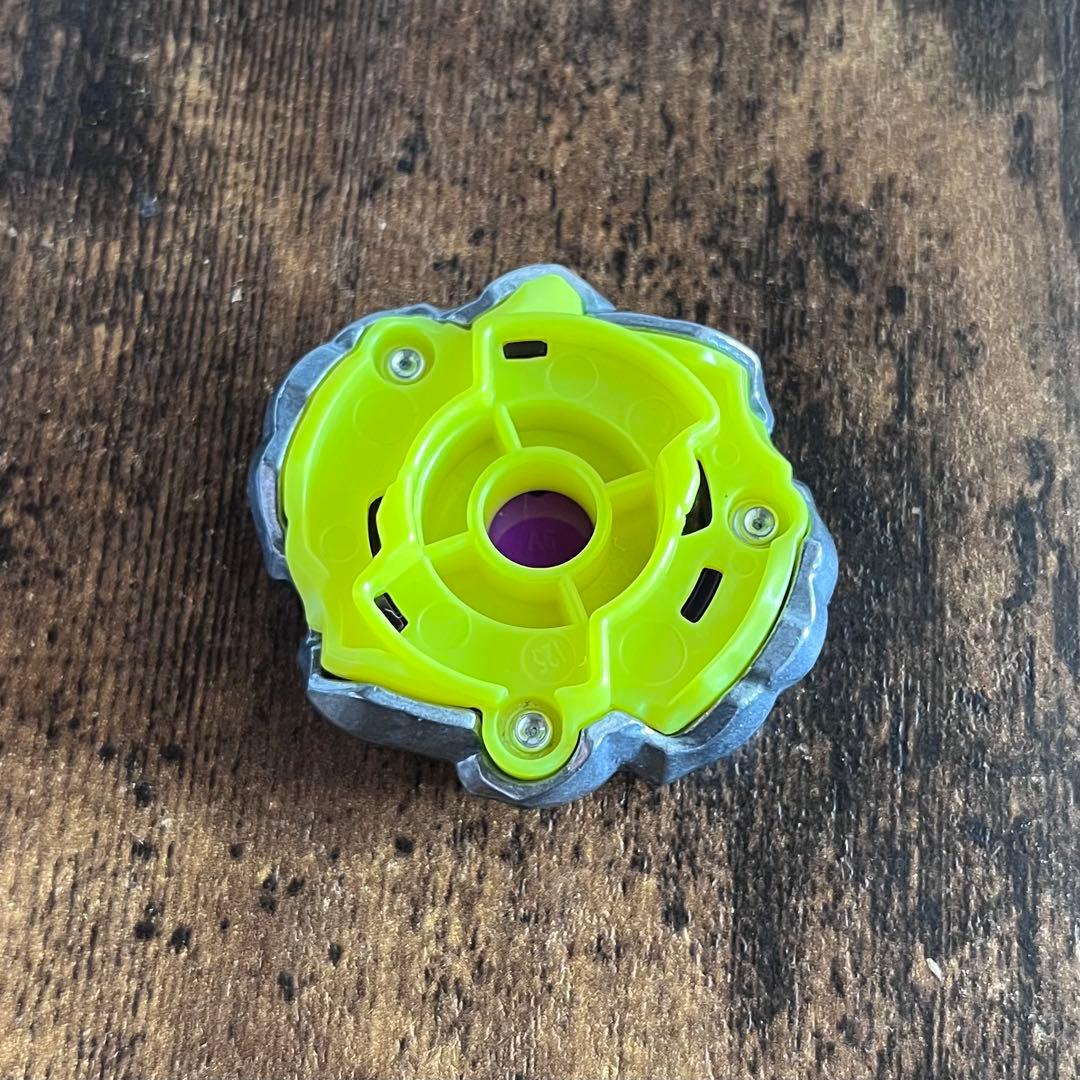 新品全サ限定ベイ】ベイブレードX オロチクラスタ ブレードのみ た7