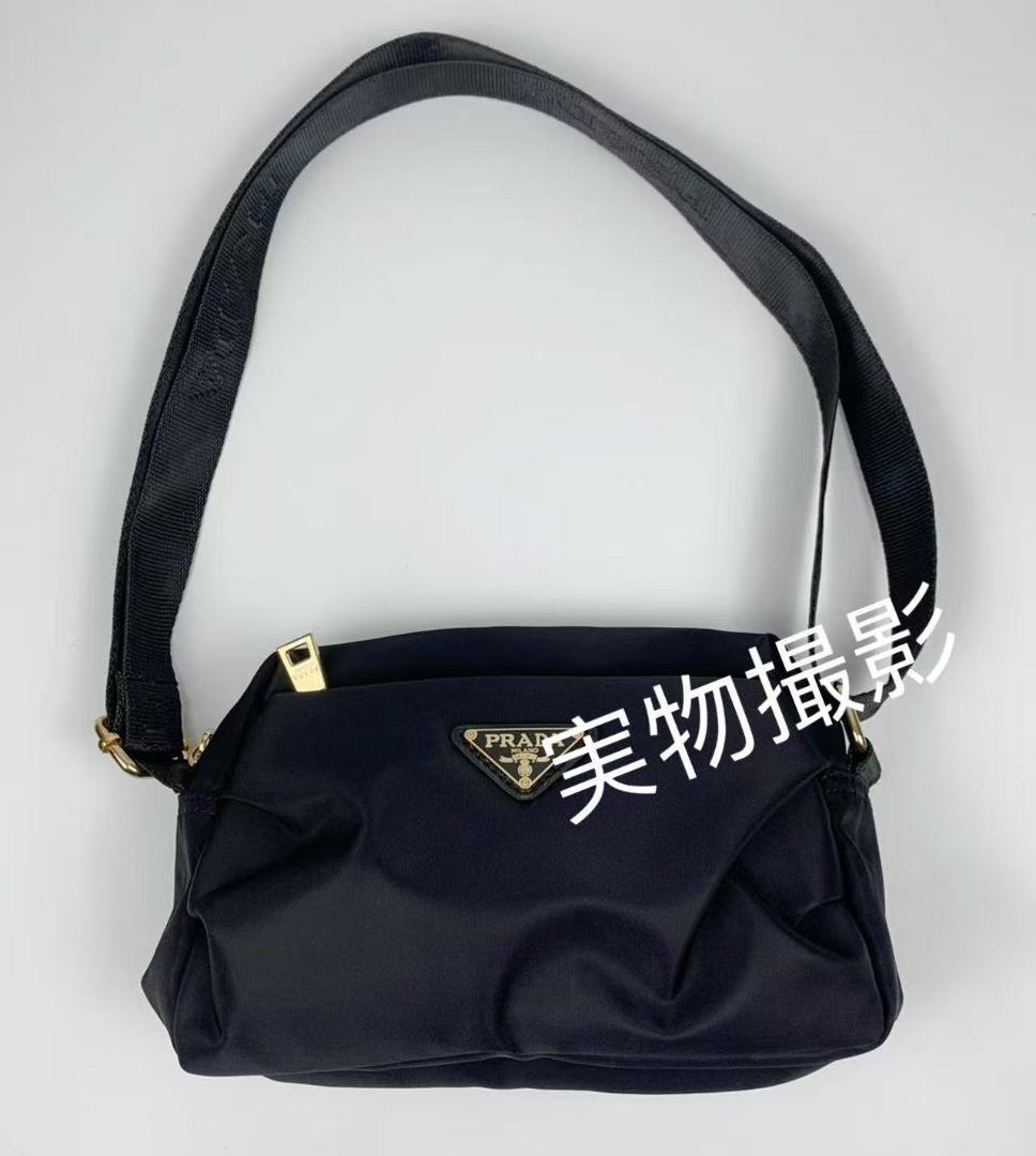 ポーチ　ショルダーバッグ3本