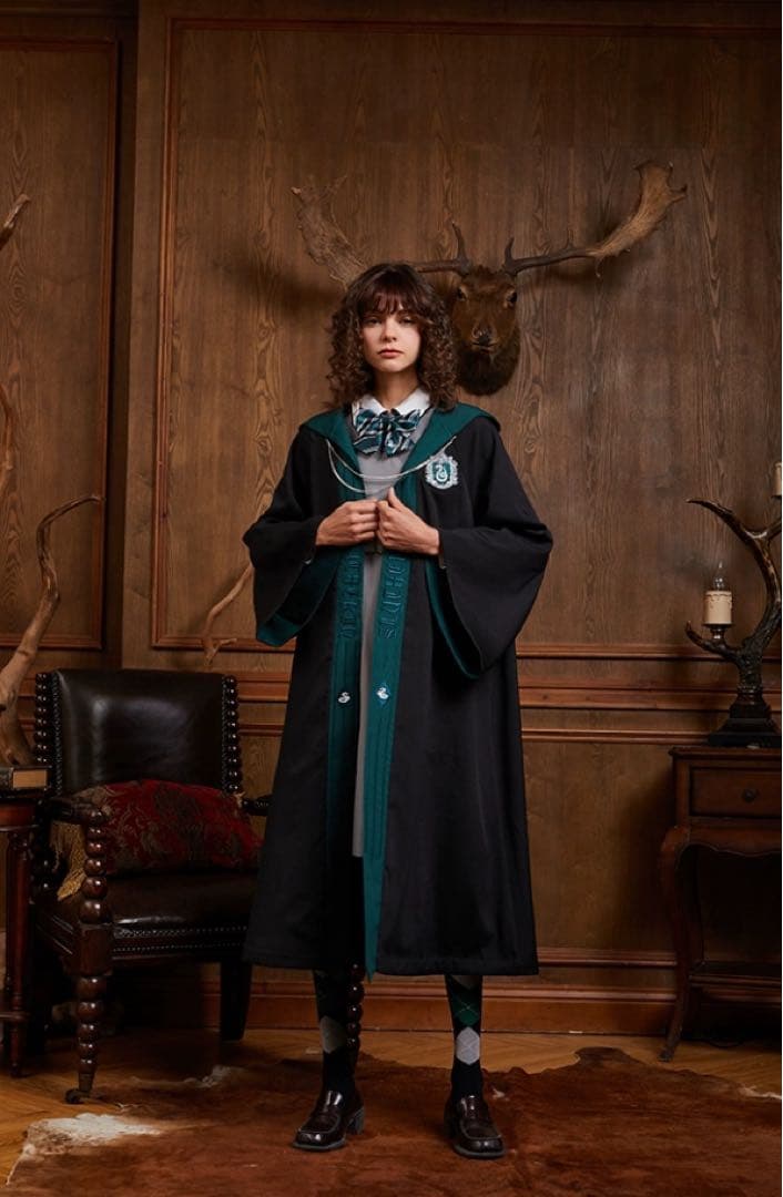 ハリーポッター ローブ 刺繍入り ユニバ USJ kyouko スリザリン - メルカリ