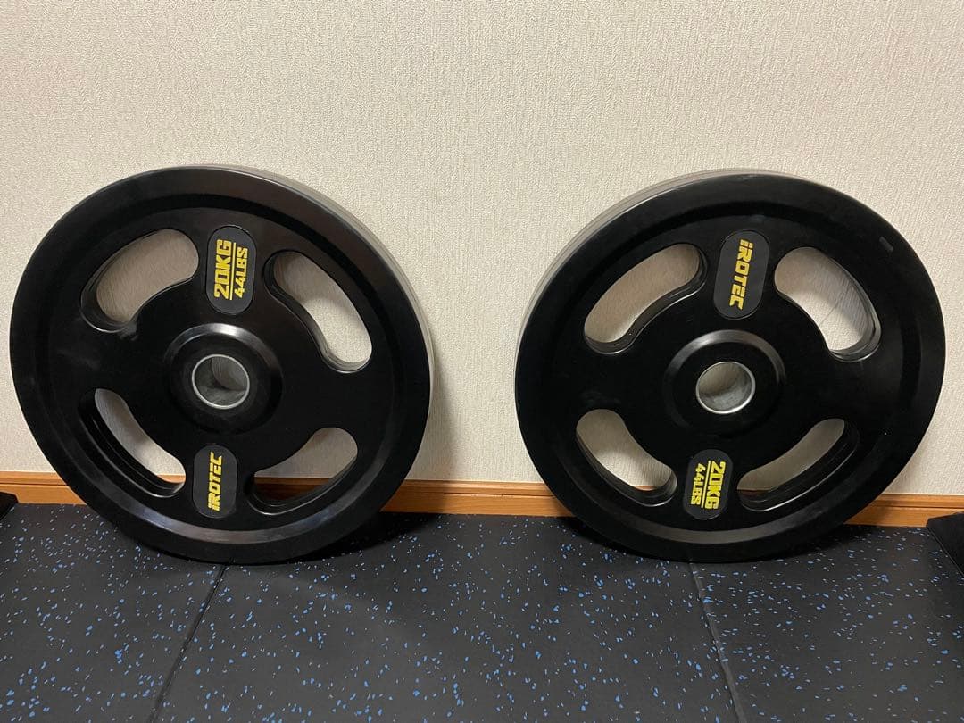 IROTEC オールラバー仕様オリンピックプレート20KG【1枚】③