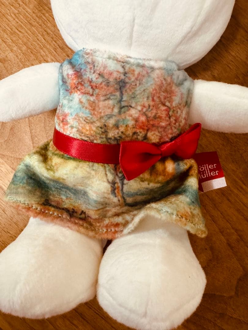 ゴッホ展 ミッフィー ぬいぐるみ 夜のカフェテラス展 ピーチツリー