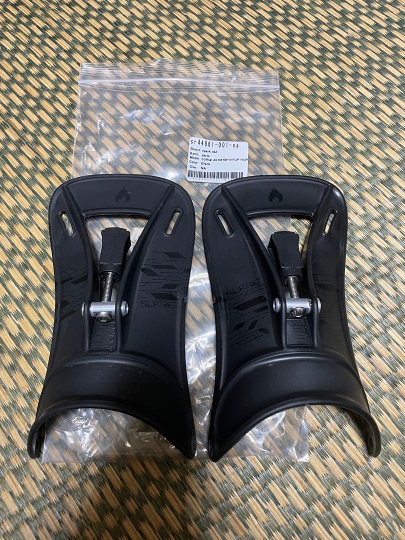 SPARK R&D Asym Rip 'N' Flip ハイバック surge